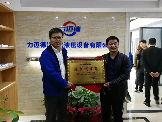 人生浮沉如梦，携手3499拉斯维加斯线路勇攀事业巅峰