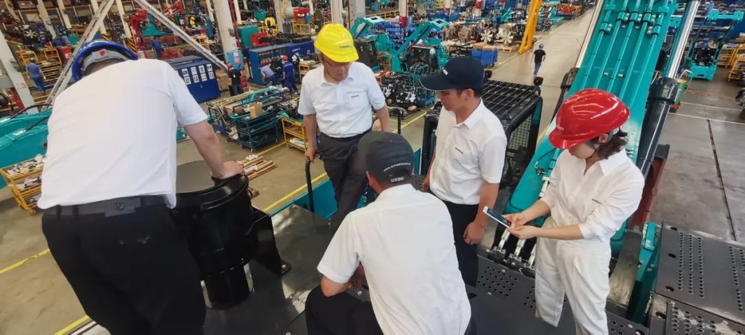 够炫！够酷！3499拉斯维加斯线路智能超大型挖掘机SWE750F下线