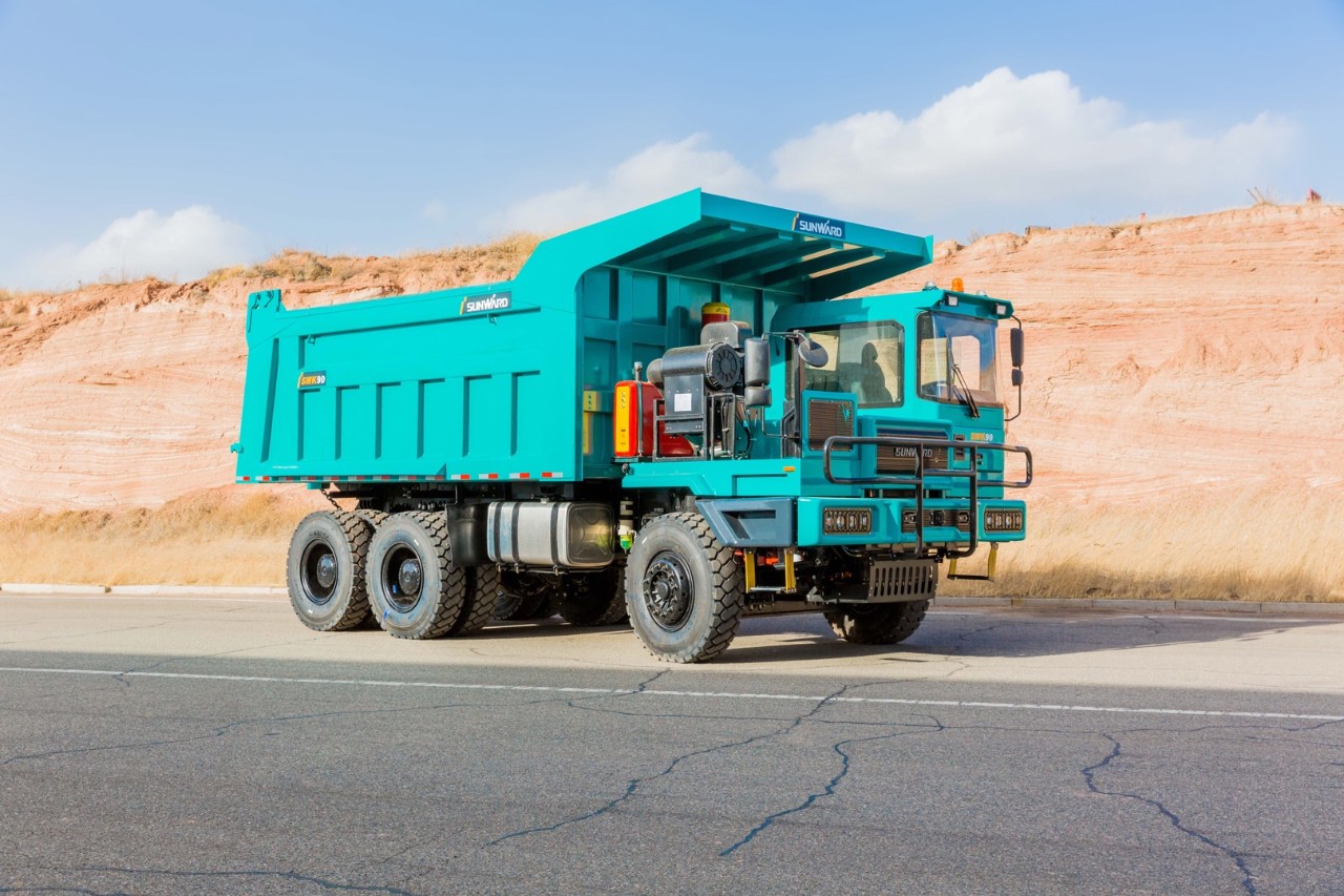 批量出口印度尼西亚！3499拉斯维加斯线路智能智能矿卡征战矿山前列