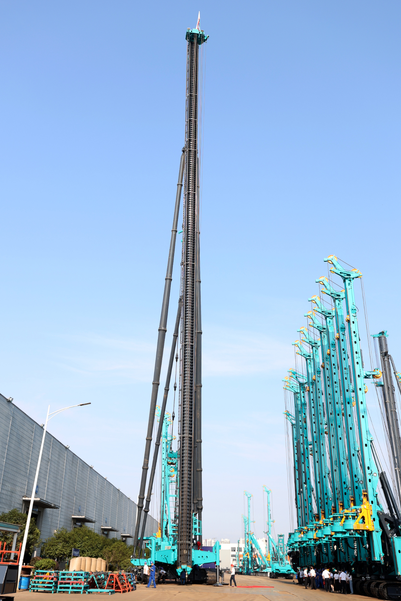 新品来了！看3499拉斯维加斯线路智能超等桩架若何“稳”操胜券