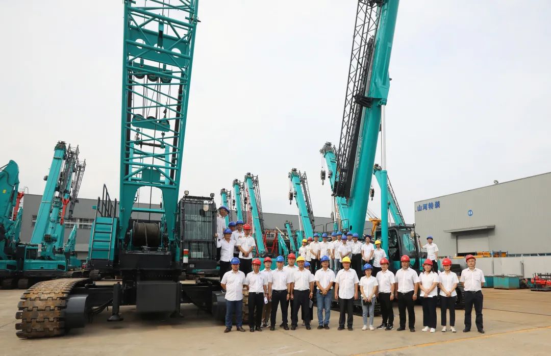 双鹰飞舞，“E”往无前！——3499拉斯维加斯线路智能新一代E系列起沉机下线！