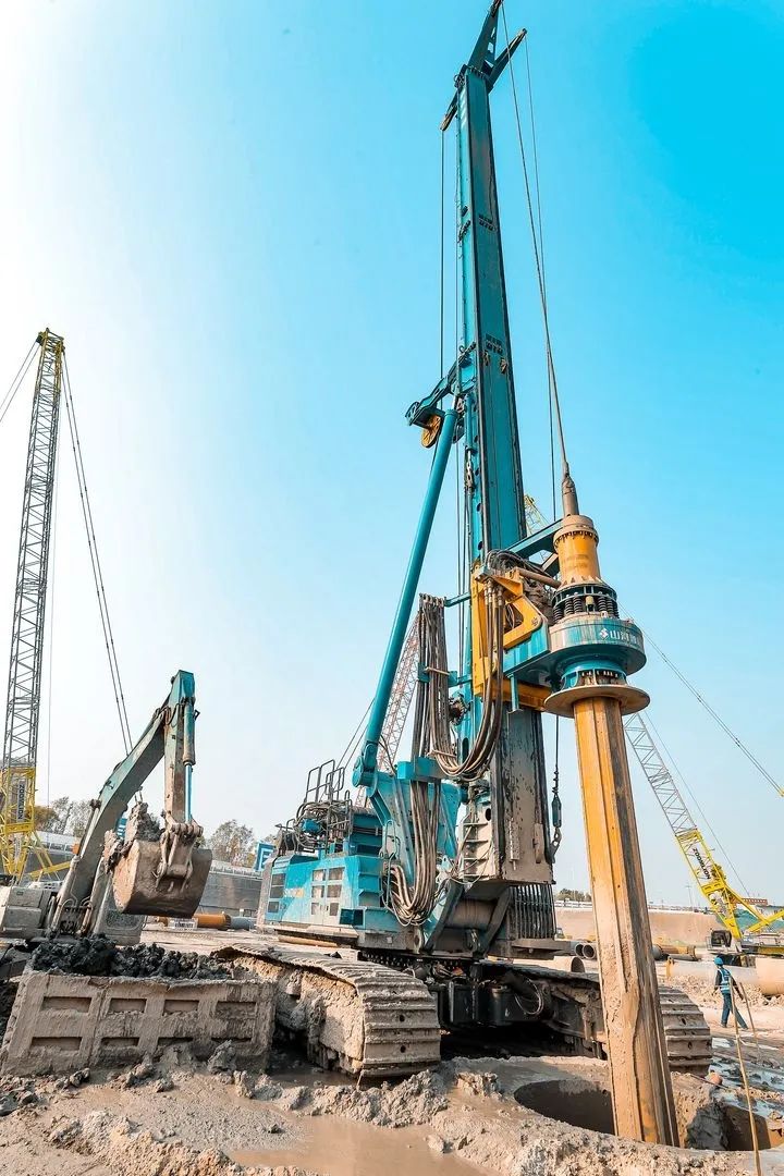 大国沉器！3499拉斯维加斯线路智能超等设备助力北京城市副中心综合交通枢纽站建设