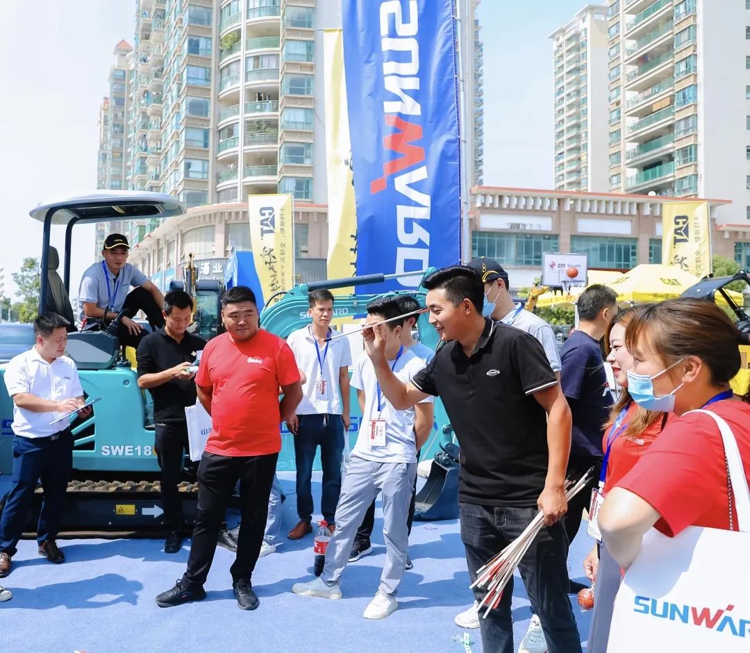 共享微挖新视界！3499拉斯维加斯线路智能微挖三大王牌产品齐聚2021全球微挖大会