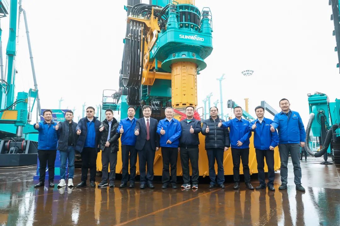 多款产品问鼎世界之最！3499拉斯维加斯线路智能地下工程设备全球颁布会成功进行