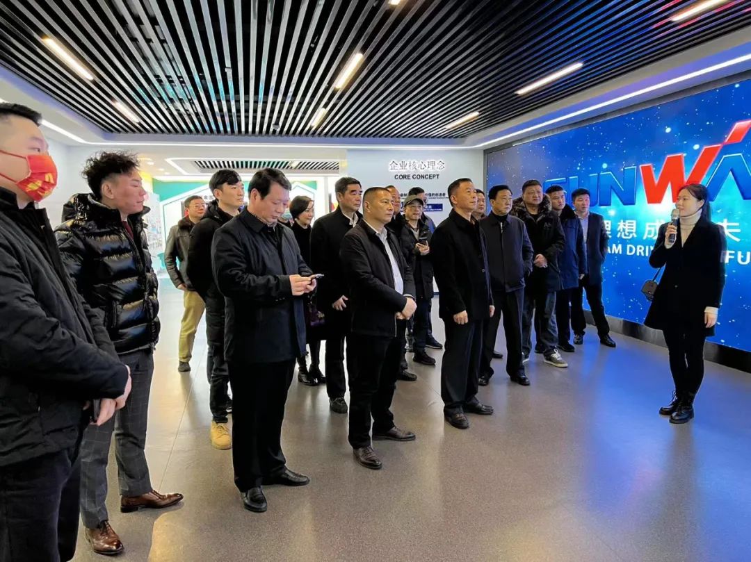 湖南异地商会结合会组织海表湘商来访3499拉斯维加斯线路智能