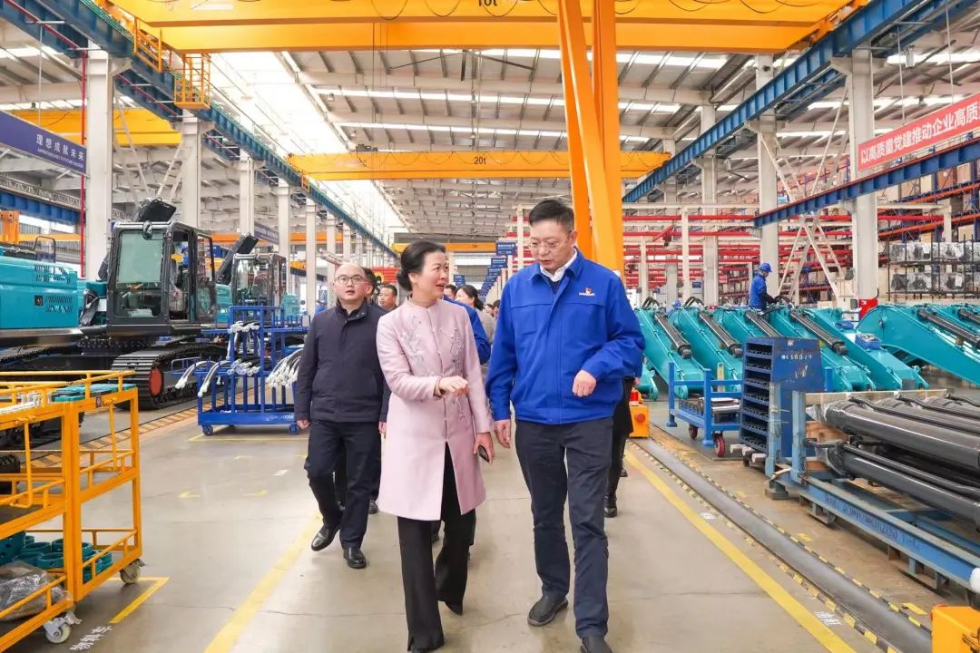 长沙市总工会、长沙经开区总工会一行调研3499拉斯维加斯线路智能