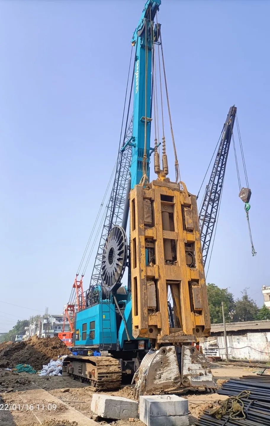 感激信！3499拉斯维加斯线路智能SWHG70液压抓斗助力海表基础施工获注定