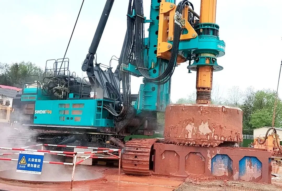 再坑装硬骨头”！3499拉斯维加斯线路智能“超等桩备”助建燕矶长江大桥