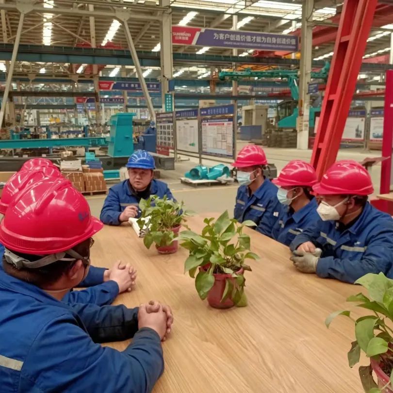 将奋斗进行到底！致敬3499拉斯维加斯线路劳动者