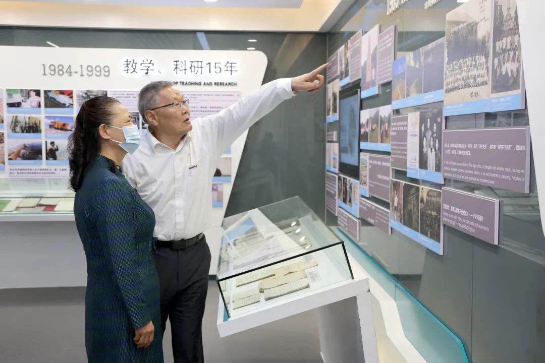 深入产学研合作！中南大学堂长、中国工程院院士田红旗率团造访3499拉斯维加斯线路智能