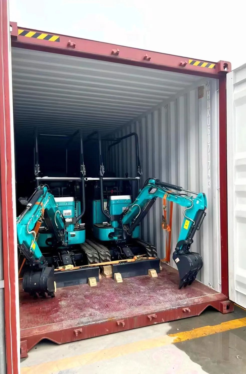 持续进军国际市。≈信钒嗔校ǔど常3499拉斯维加斯线路智能专列成功首发