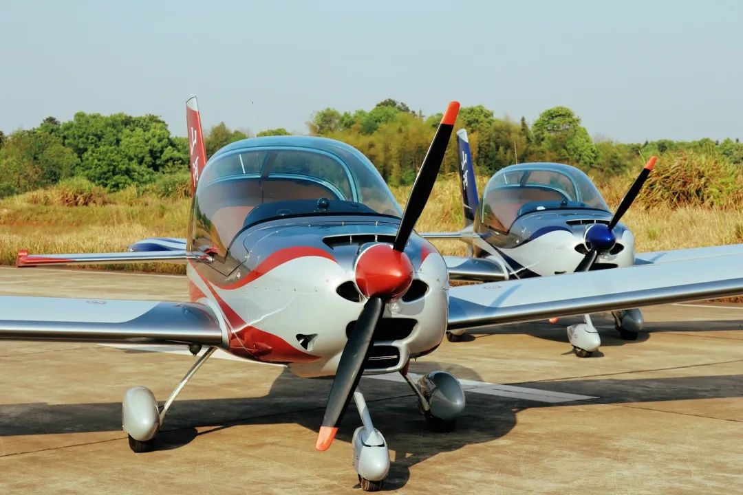 图集 | 阿若拉穿“鲨”衣，还有更多套装为天空添彩！