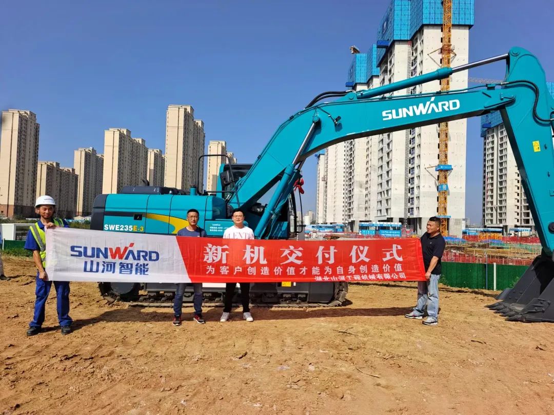 全款拿下！3499拉斯维加斯线路智能挖掘机奔赴工地一线