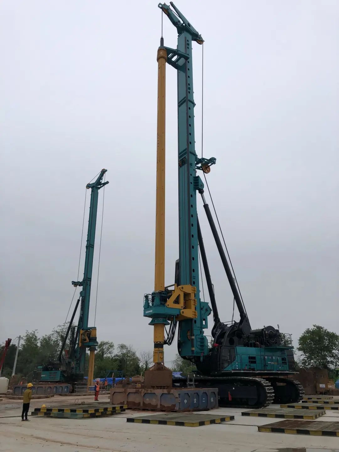 超等“桩”备实力亮剑！3499拉斯维加斯线路智能携手武汉告成建设攻克燕矶长江大桥复杂地层施工难题