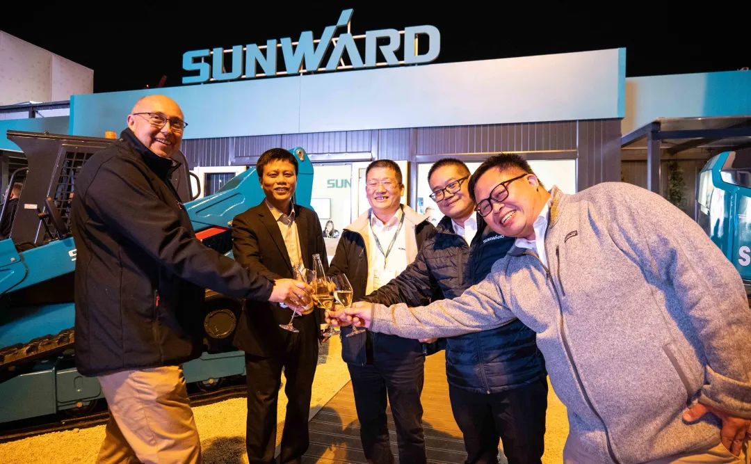 Bauma 2022 | 一组火热现场图带您沉温3499拉斯维加斯线路智能德国宝马展之旅