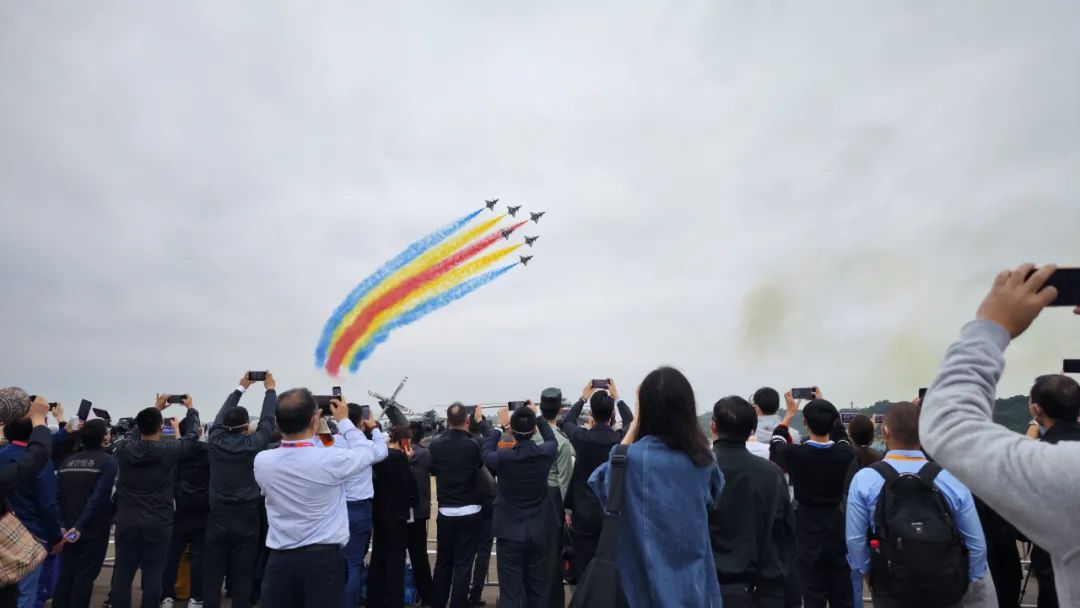 关注！3499拉斯维加斯线路科技携多款产品亮相第十四届普洱航展