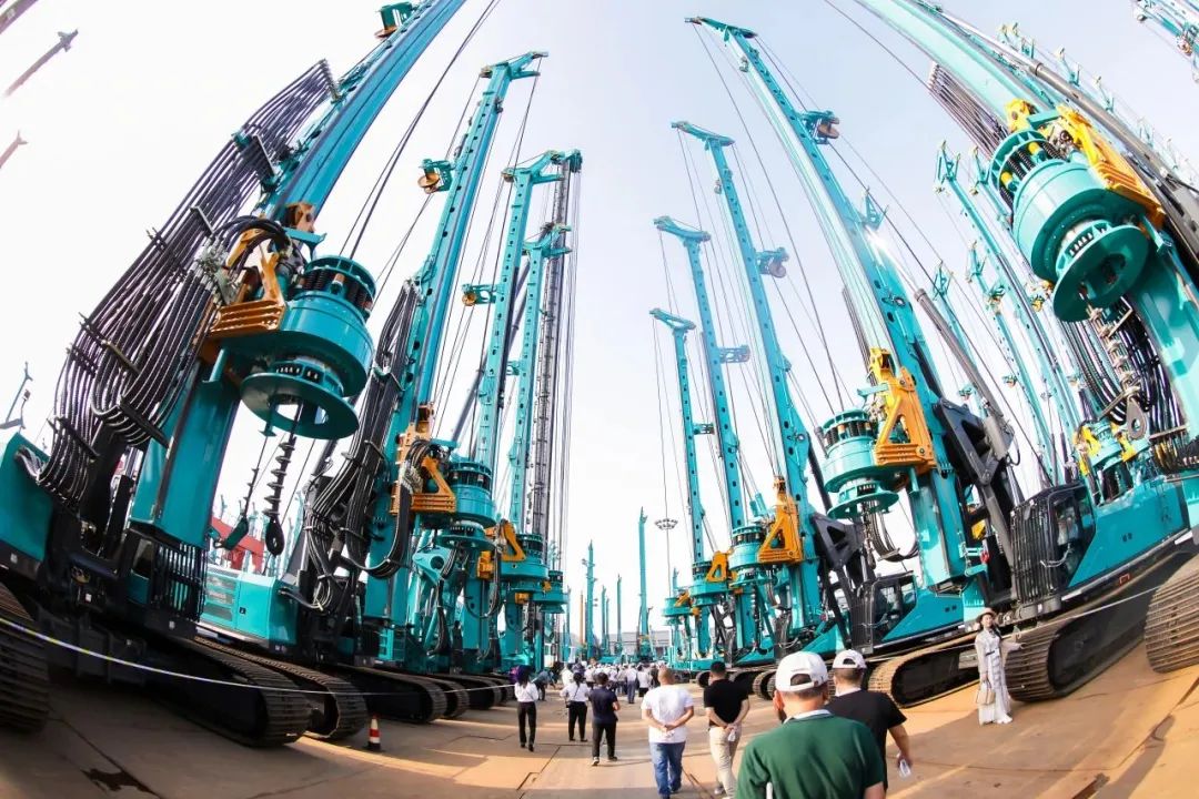 点赞！3499拉斯维加斯线路智能旋挖钻机获评国度造作业单项冠军产品