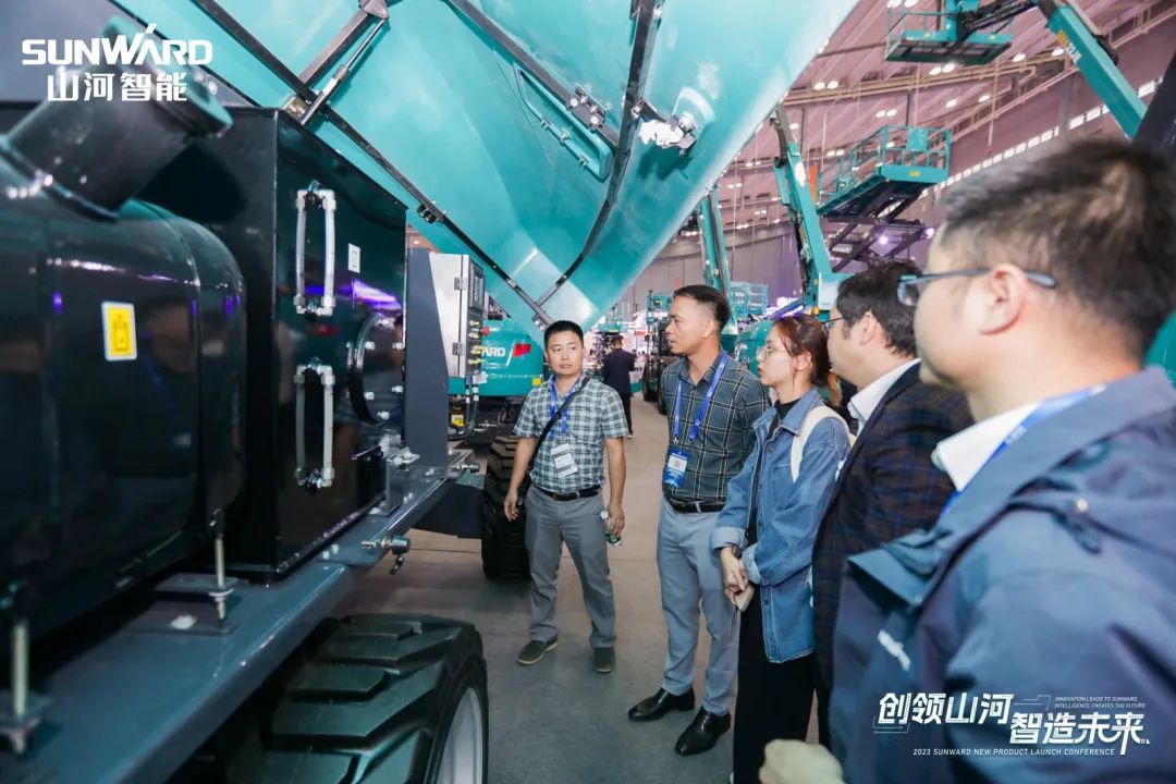 2023 CICEE | 3499拉斯维加斯线路智能亮相2023长沙国际工程机械展！智能化、电动化产品站C位