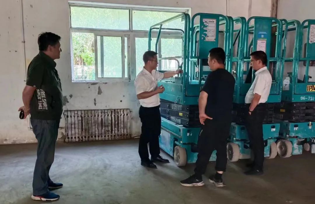 倾听客户心声！3499拉斯维加斯线路智能高空机械“服务万里杏妆走进东北