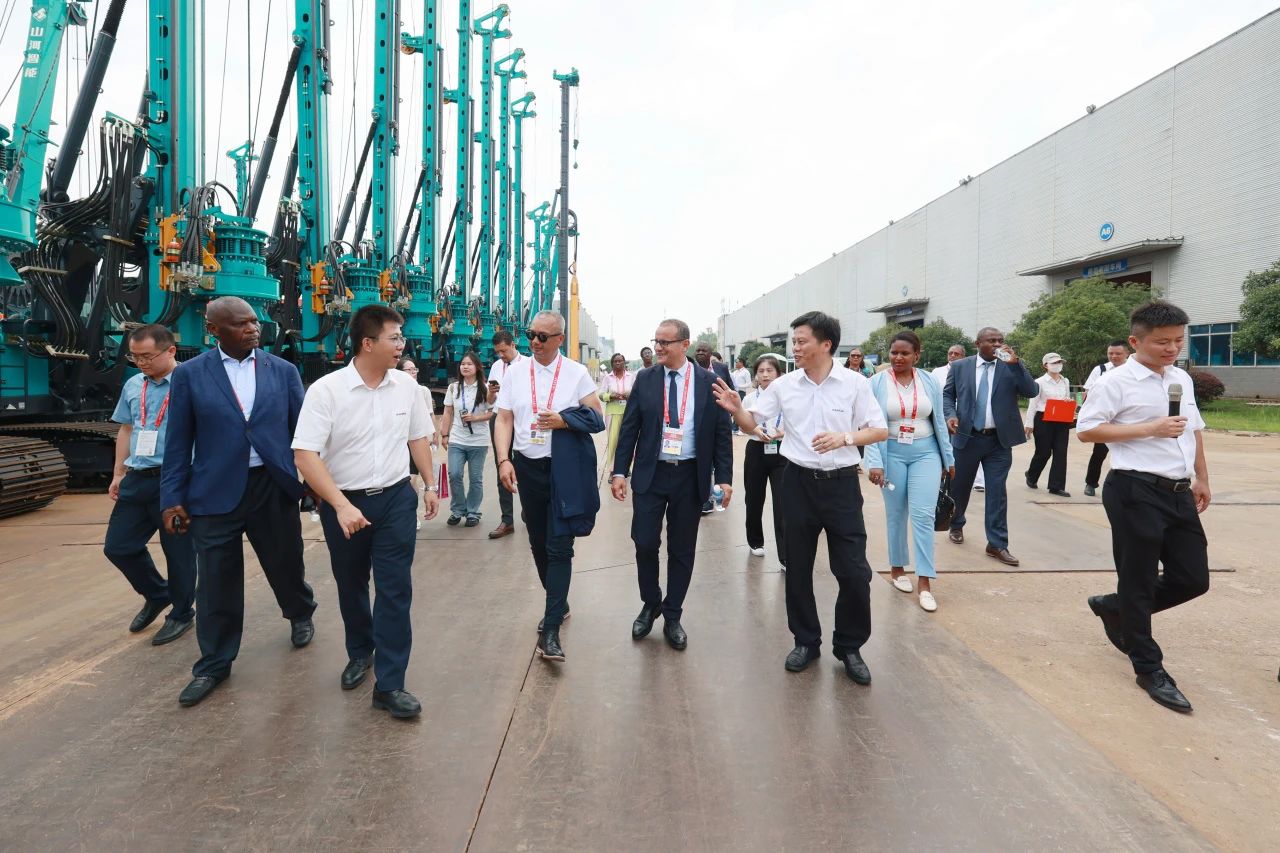 中非经贸展览会圆满闭幕，3499拉斯维加斯线路智能续写对非合作新篇