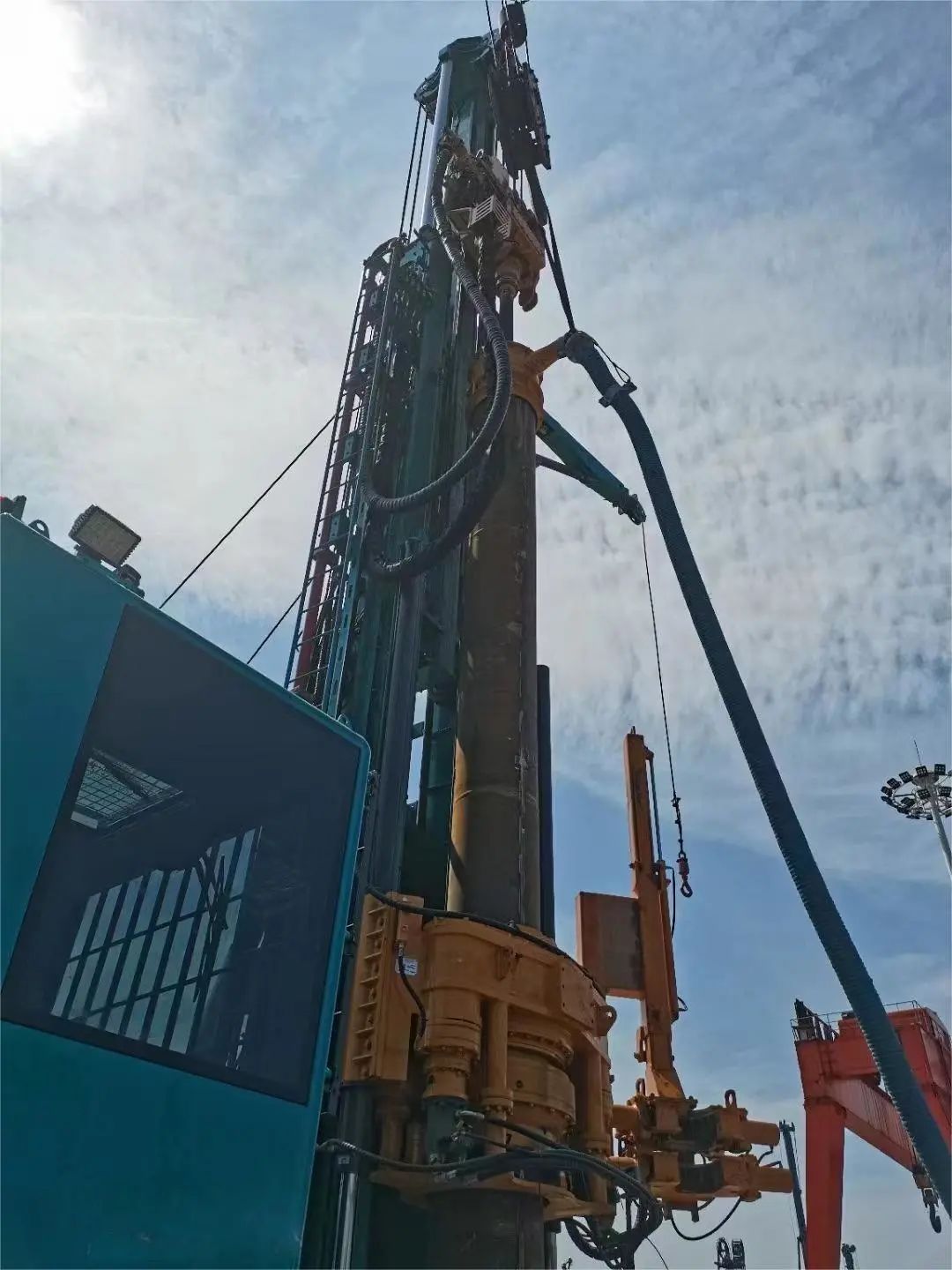 3499拉斯维加斯线路智能全球初创深井套管车载钻机下线颁布