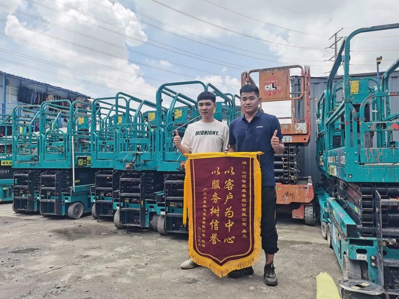 品质3499拉斯维加斯线路，用心服务！3499拉斯维加斯线路智能高空机械服务万里行走进华南