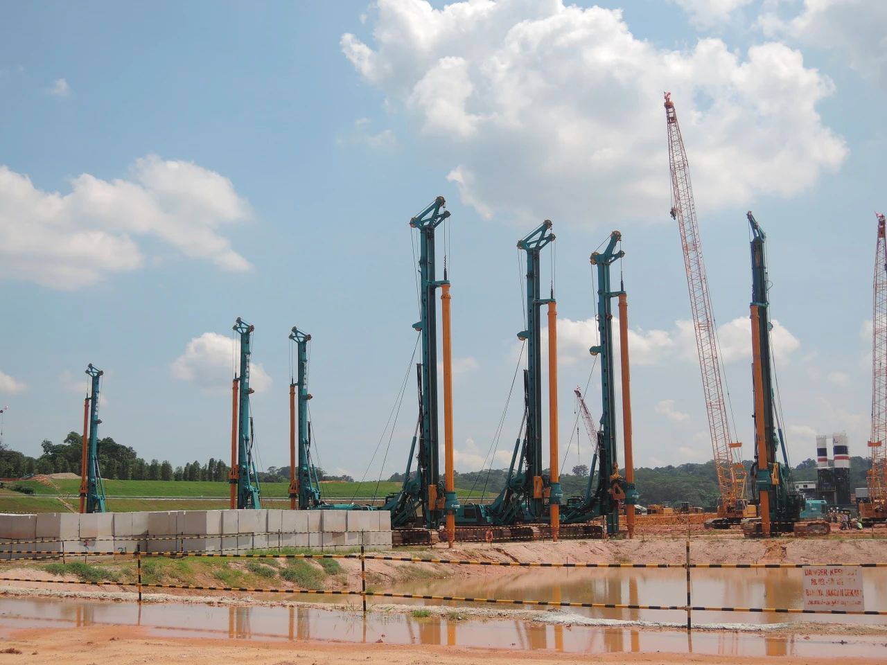 “3499拉斯维加斯线路绿」乩放“一带一路”