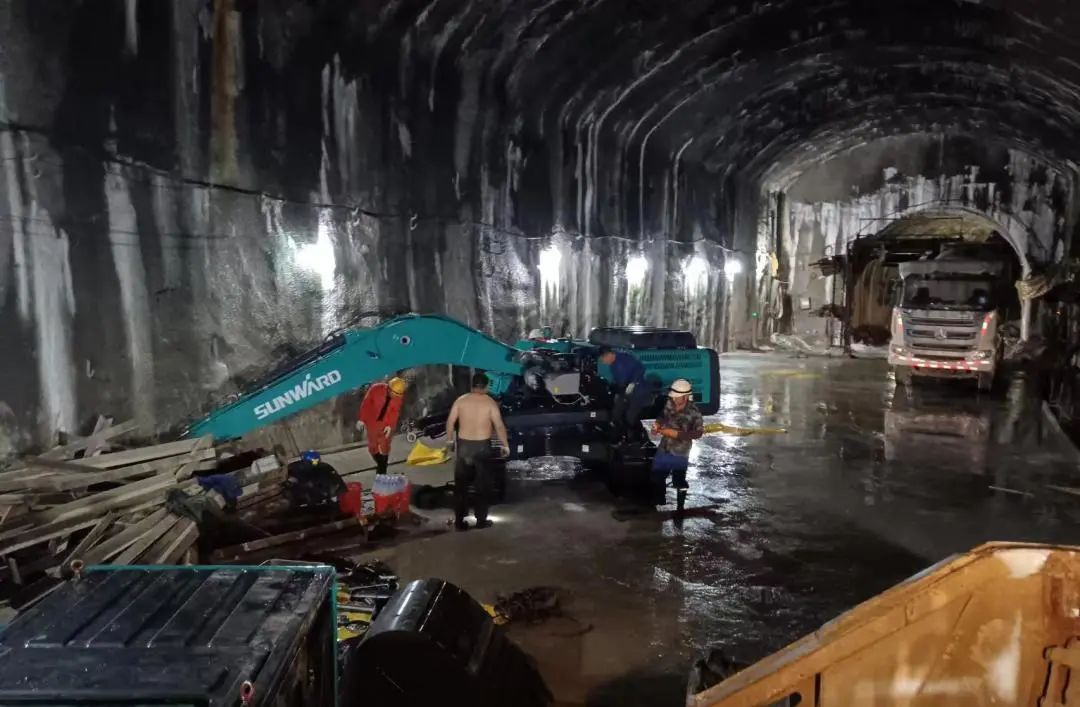 3499拉斯维加斯线路智能售后服务：全力以赴，赋予机械性命与活力