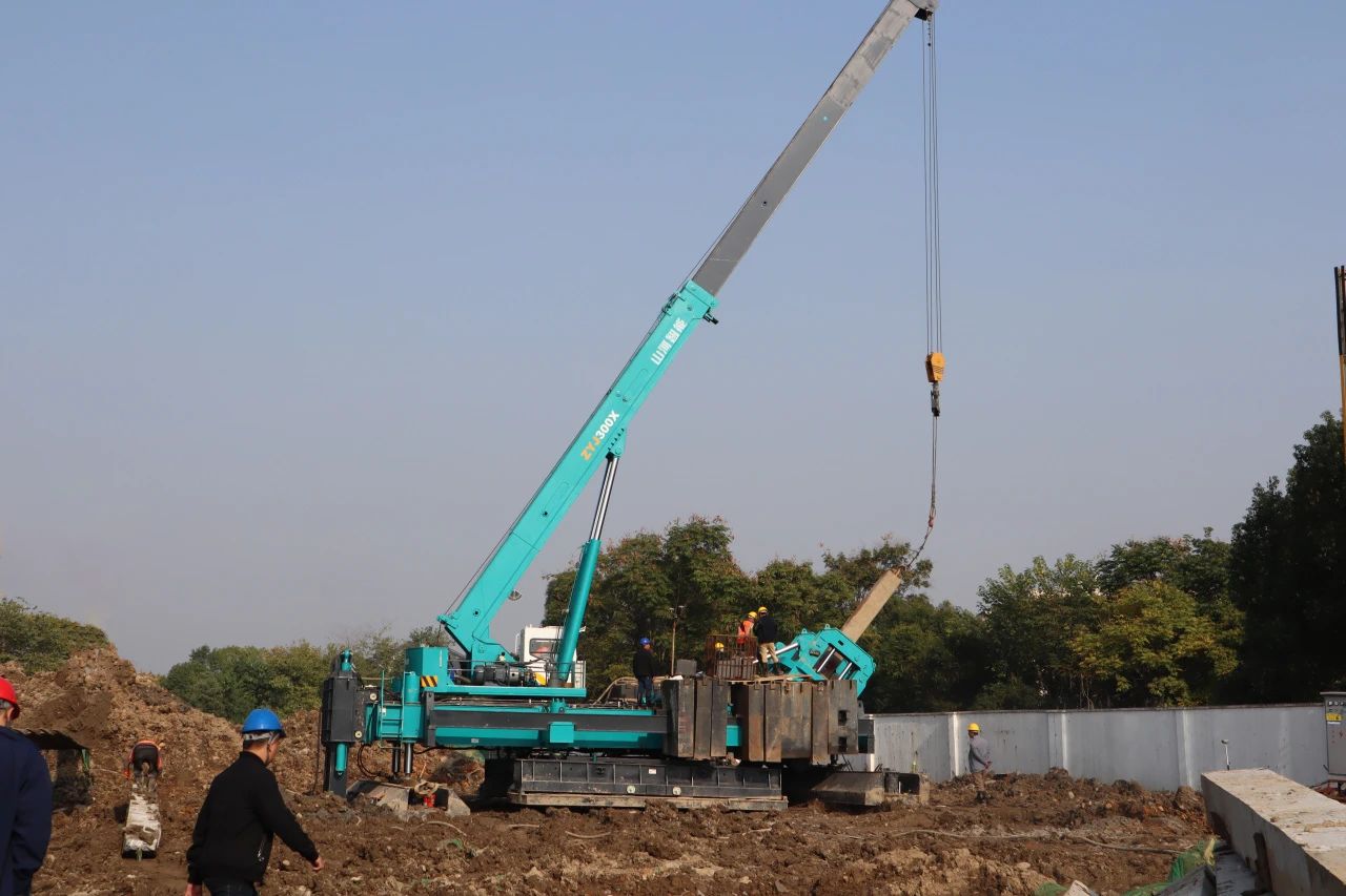 “3499拉斯维加斯线路绿”闪灼西子湖畔！3499拉斯维加斯线路智能ZYJ300X斜桩压桩机强势来袭