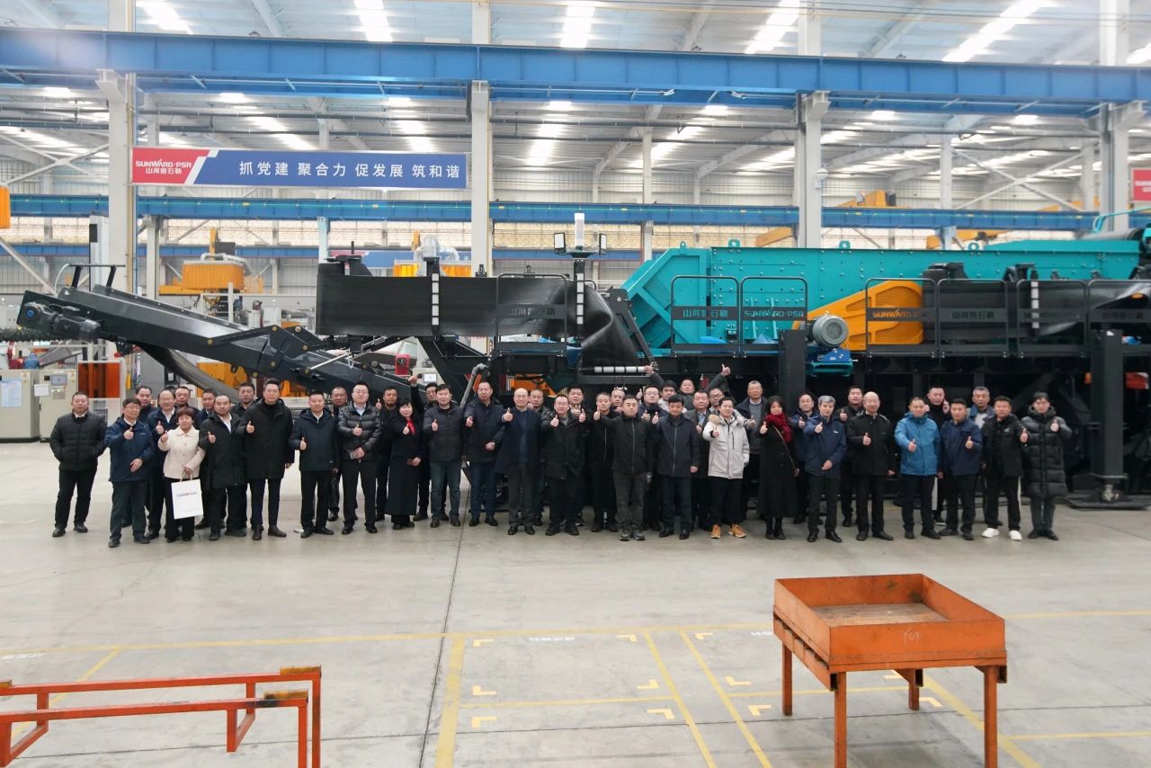 启新程，向将来！3499拉斯维加斯线路矿岩揭牌庆典暨新春发货典礼圆满进行