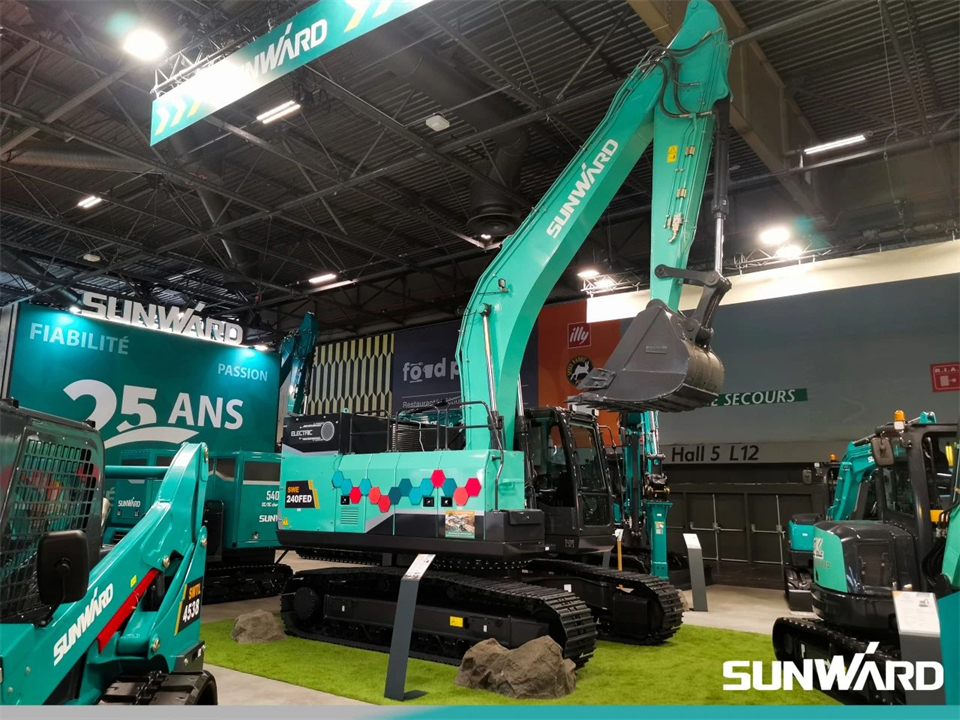 3499拉斯维加斯线路智能携创新成就亮相2024年法国巴黎工程机械展