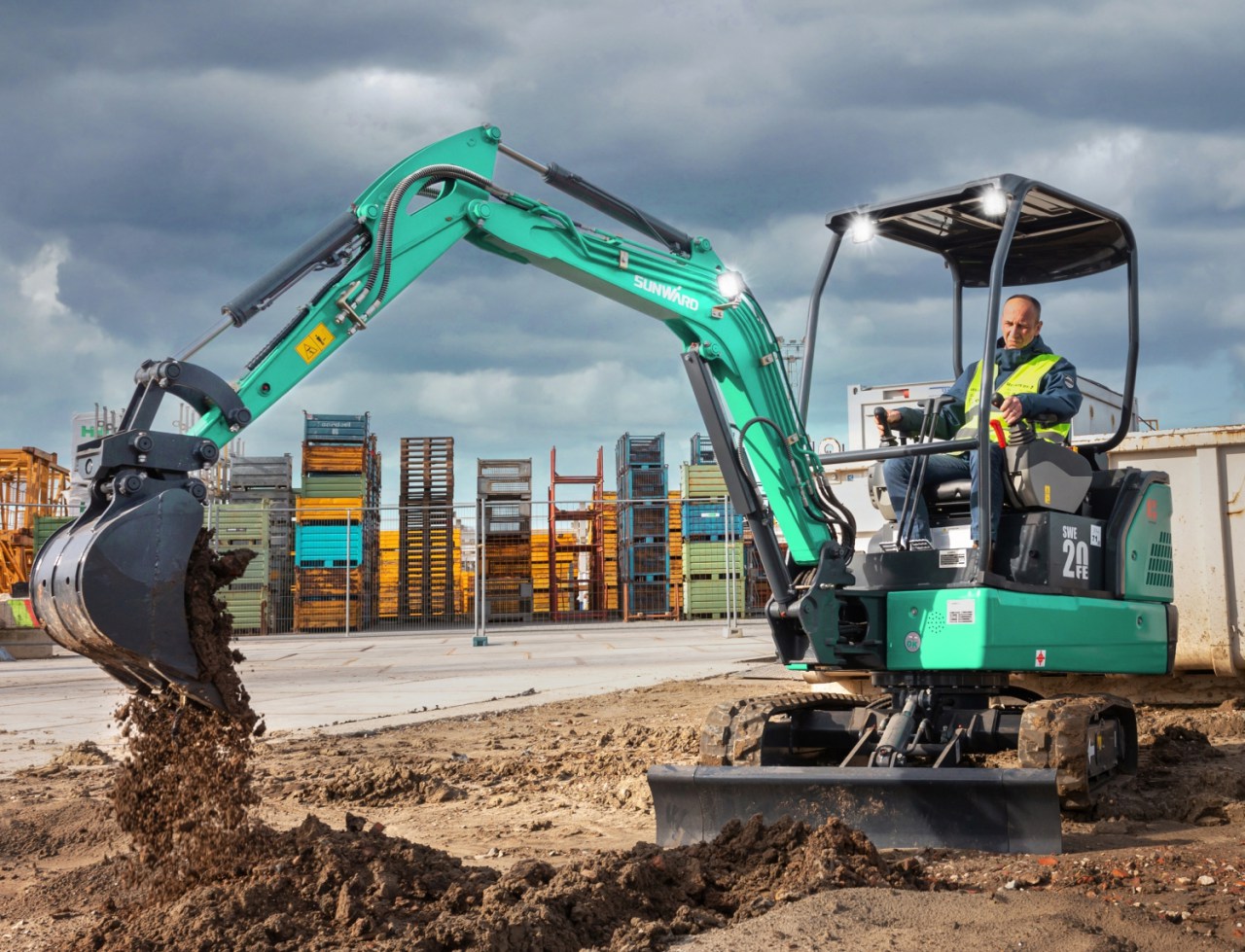 向新而行！3499拉斯维加斯线路智能电动挖掘机线上推介会成功进行