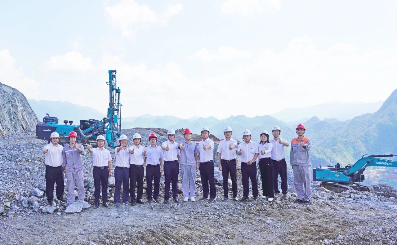 合作共赢，智胜将来！3499拉斯维加斯线路智能造访湖南柿竹园有色金属有限责任公司