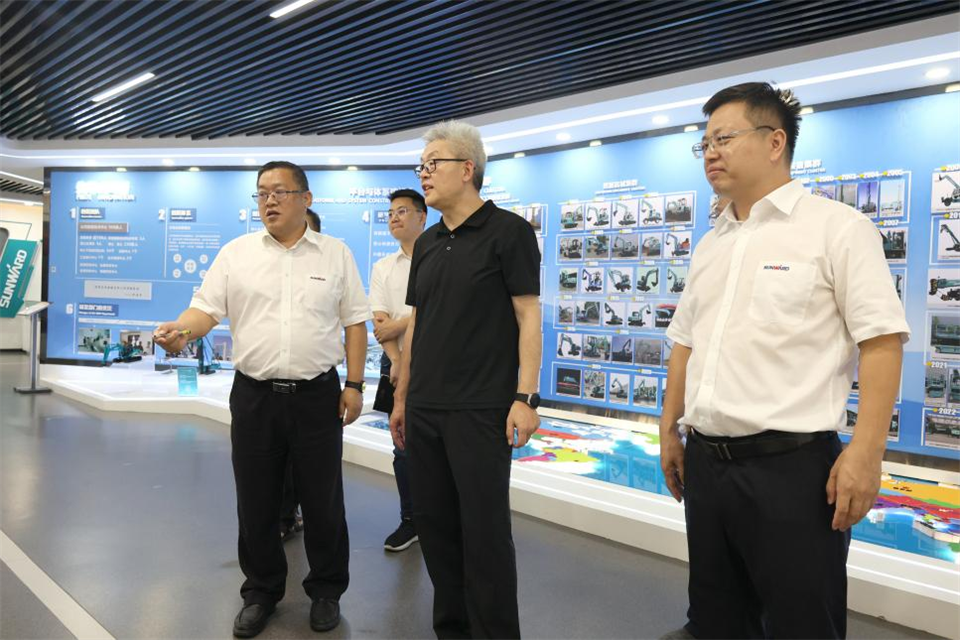 中国五矿工会主席、职工董事张晔到3499拉斯维加斯线路智能调研互换