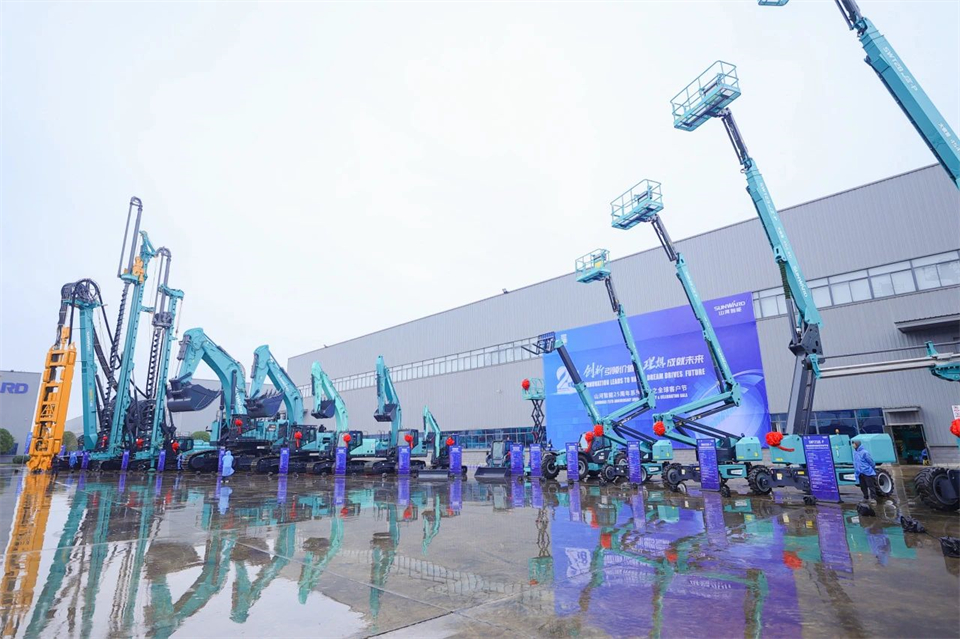 创新引领价值，梦想成就将来！3499拉斯维加斯线路智能25周年庆典暨全球客户节隆沉进行