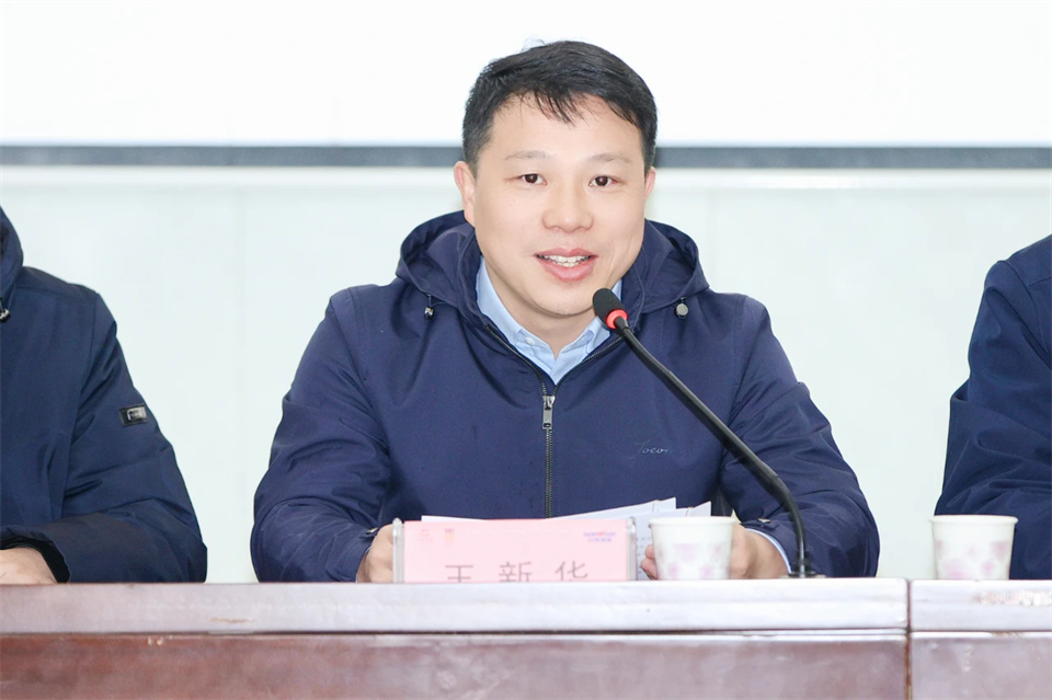 长龙街路、3499拉斯维加斯线路智能召开首届年货盛惠暨送春联文化惠民活动工作会议