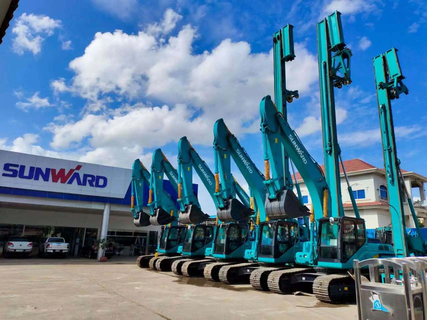 昭通工控集团党委书记、董事长景广军率队调查3499拉斯维加斯线路智能柬埔寨子公司