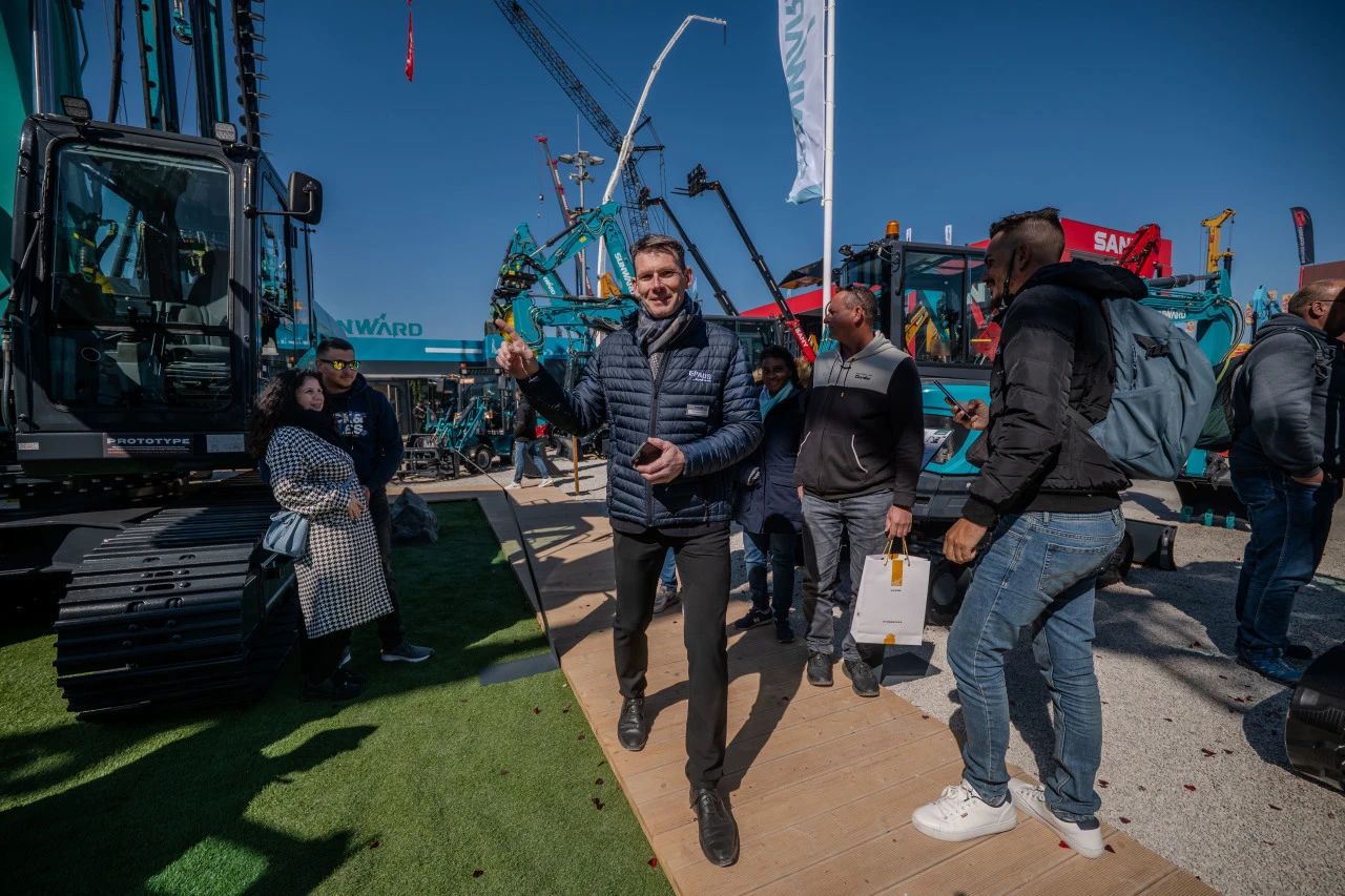 3499拉斯维加斯线路智能董事长付向东：以绿色智造与全球战术解锁中国工程机械的进阶密码