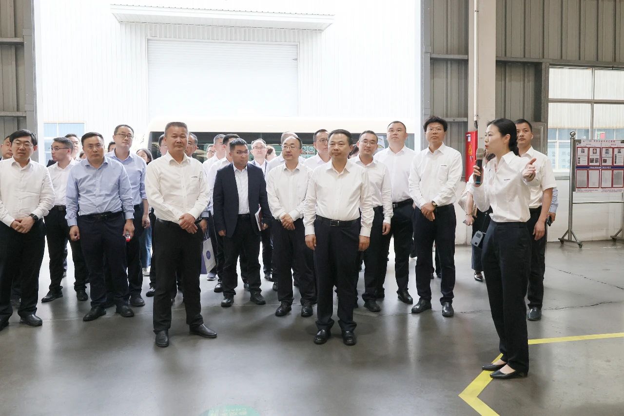 天能控股集团党委书记、董事长张天任率队到访3499拉斯维加斯线路智能