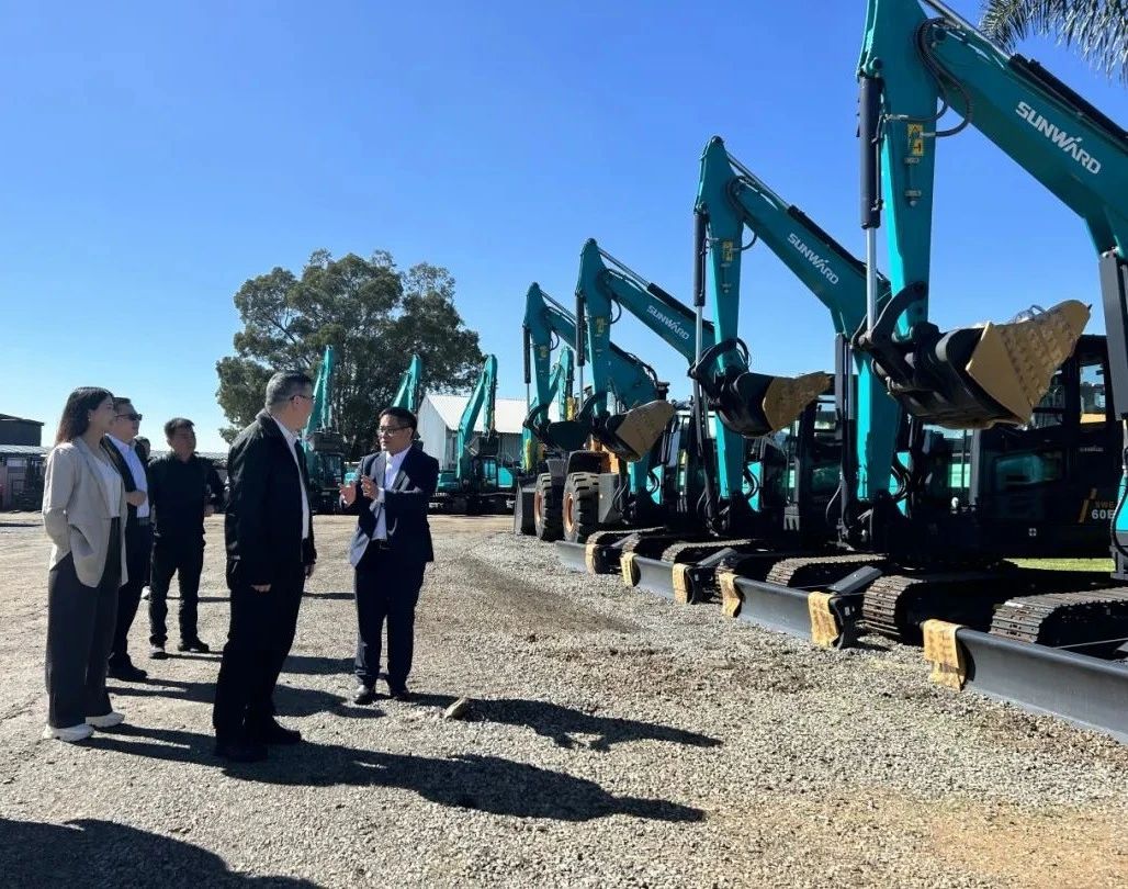 昭通工控集团总经理王福铸率队调查3499拉斯维加斯线路智能南非子公司