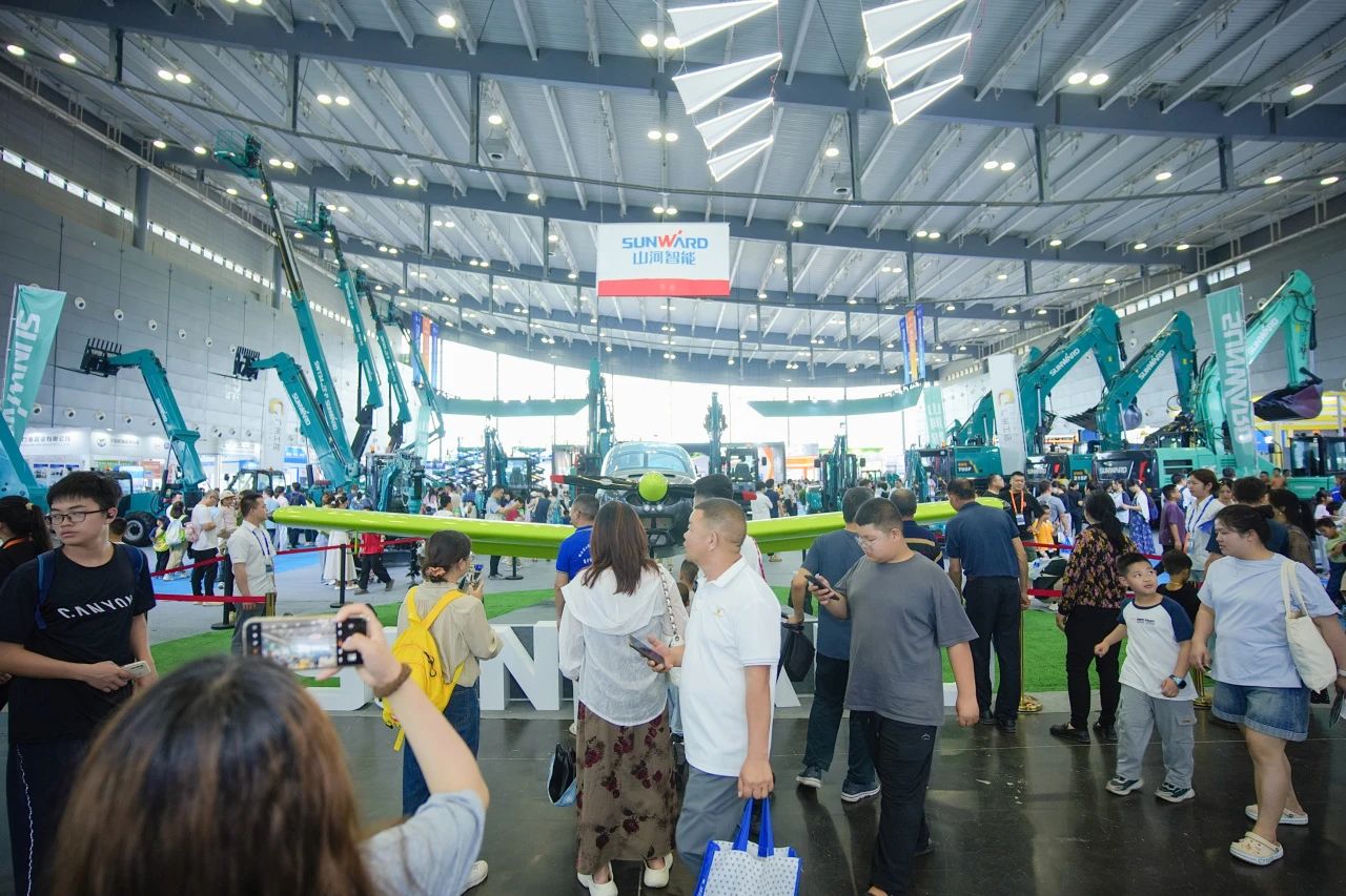 2025 CICEE | 圆满收官！3499拉斯维加斯线路智能展区亮点杰出回首