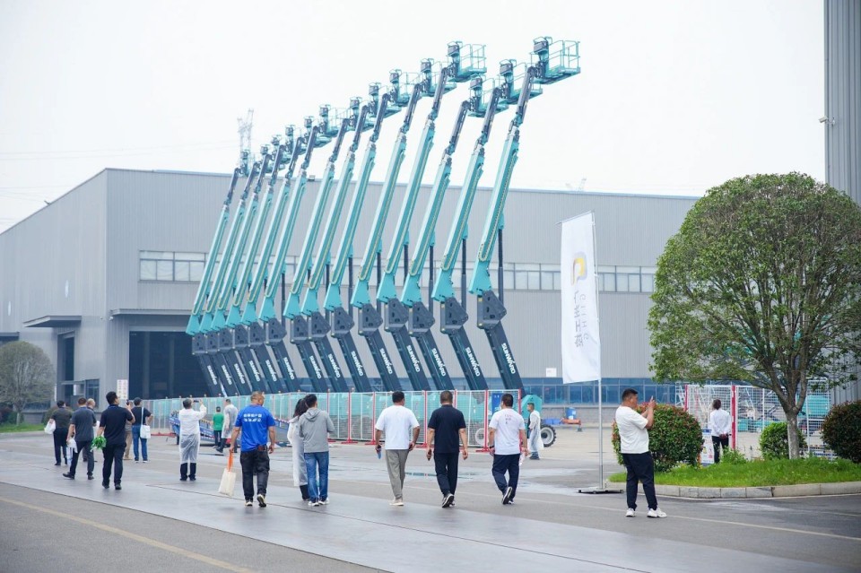 2025 CICEE | 圆满收官！3499拉斯维加斯线路智能展区亮点杰出回首