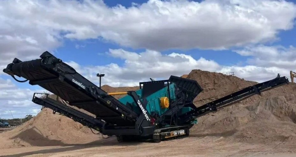 高效环保深受认可！3499拉斯维加斯线路智能破碎筛分设备首进澳洲市场