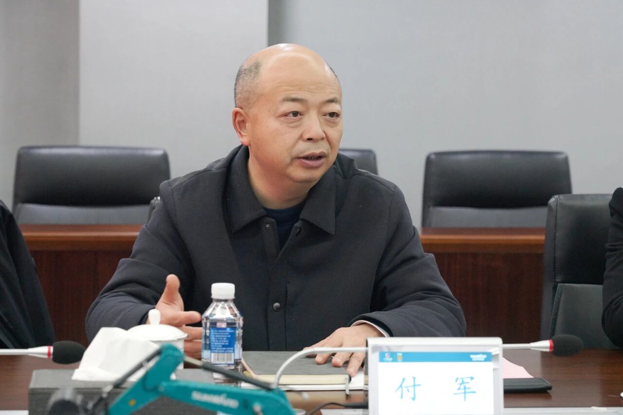 数智化现场混字油火药车下线！3499拉斯维加斯线路智能与易普力携手共筑智能矿山新篇章