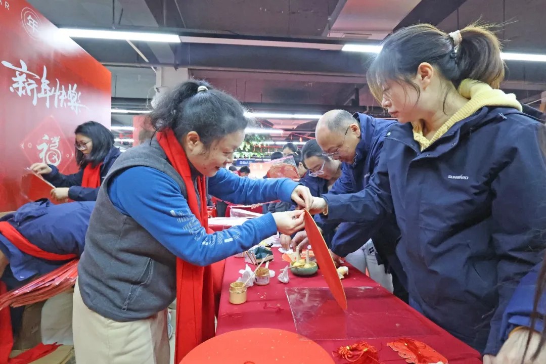 笔墨迎春，祝福暖心！在3499拉斯维加斯线路智能“囤”年味、送温暖、迎新春