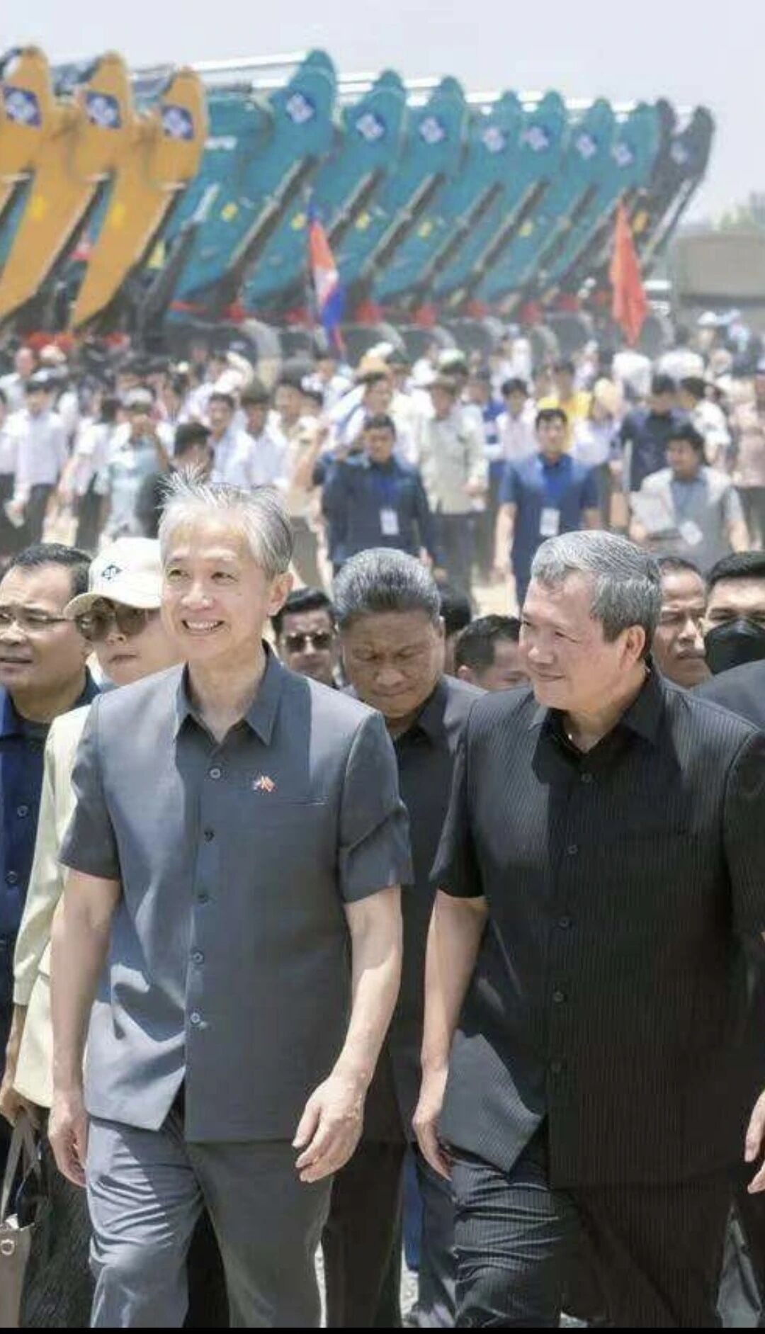 共建“一带一路”：3499拉斯维加斯线路智能挖掘机助力柬埔寨水利大动脉建设